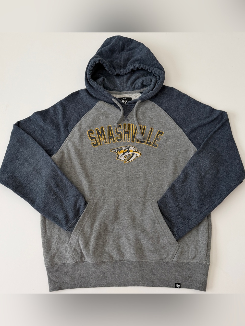 Nashville Predators Hoodie Pullover Sweatshirt  Mens L Blue Gray NHL Smashville